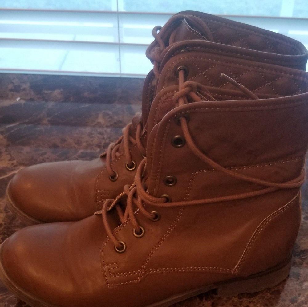 Girls Boots